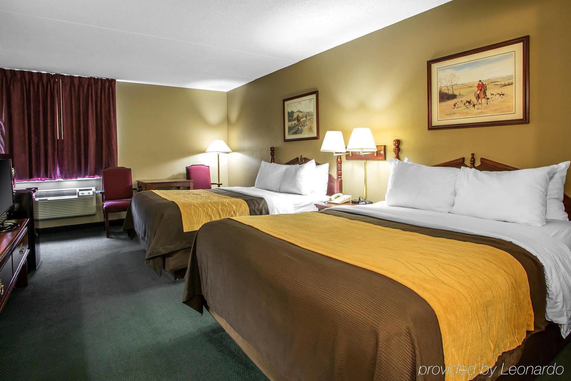 Super 8 By Wyndham I-81 Hotel 2*